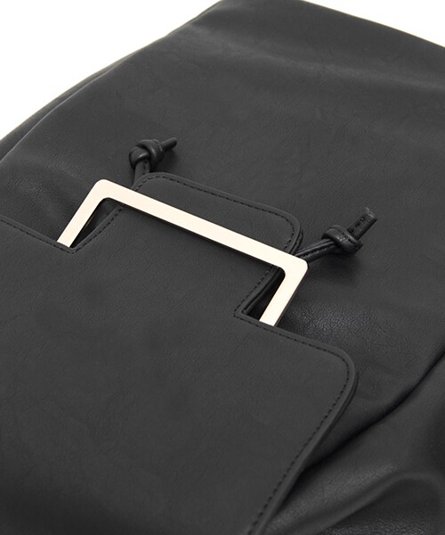 KBF（ケイビーエフ）の「金屬框造型背包（バッグ・レディース・藏青色/黑色・one）」の8枚目の写真