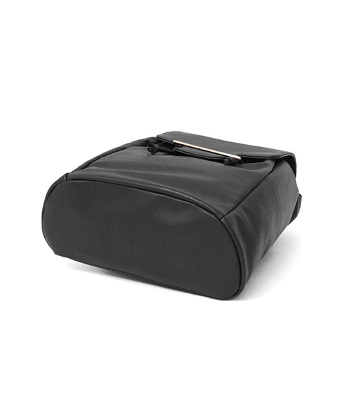 KBF（ケイビーエフ）の「金屬框造型背包（バッグ・レディース・藏青色/黑色・one）」の4枚目の写真