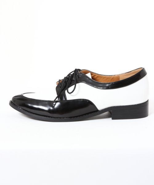 JEANASIS（ジーナシス）の「【先行予約】ポインテットレースUPシューズ（シューズ・レディース・ホワイト×ブラック/ブラック・M(23-23.5)/Ｌ(24-24.5)）」の4枚目の写真