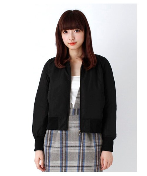 E hyphen world gallery(イーハイフンワールドギャラリー)の「ショートブルゾン(ブルゾン ・レディース・ブラック/カーキ/ネイビー・F)」の4枚目の写真