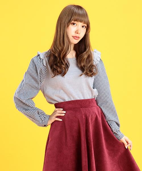 RAY CASSIN（レイカズン）の「【木村ミサちゃん着用】袖チェックトップス（トップス・レディース・ブラック/グレー/オフシロ・FREE）」の2枚目の写真