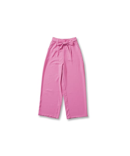 avecmoi（アヴェクモワ）の「アヴェクモワ カラーパンツ〈ピンク〉（レディースファッション > ボトムス > パンツ・レディース・ピンク・（わたり幅36/また下丈68cm）/（わたり幅37.5/また下丈68cm）/（わたり幅34.5/また下丈68cm）/（わたり幅33/また下丈68cm））」の2枚目の写真