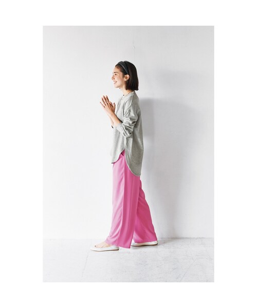 avecmoi（アヴェクモワ）の「アヴェクモワ カラーパンツ〈ピンク〉（レディースファッション > ボトムス > パンツ・レディース・ピンク・（わたり幅36/また下丈68cm）/（わたり幅37.5/また下丈68cm）/（わたり幅34.5/また下丈68cm）/（わたり幅33/また下丈68cm））」の3枚目の写真