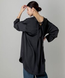 Curensology カレンソロジー チュニック ブラウス Curensology（カレンソロジー）の「サテンチュニックブラウス（）」 - WEAR