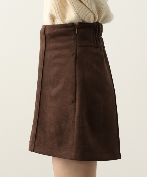 Heather(ヘザー)の「Ladyホソミエショートパンツ(パンツ・レディース・ブラックレザー 09/ブラウンスエード 58・S/M)」の19枚目の写真