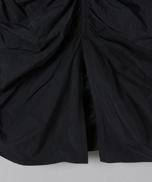 JEANASIS（ジーナシス）の「ナイロンシャーリングスカート（スカート・レディース・ブラック(09)/グレー(12)・FREE）」の9枚目の写真