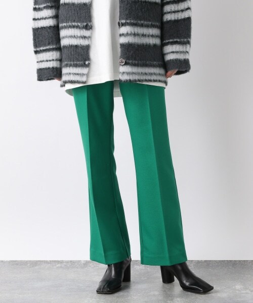 JEANASIS(ジーナシス)の「サスティナブルウールライクカラーフレアパンツ(パンツ・レディース・ブラック(09)/ライトグレー(11)/ピンク(27)/グリーン(73)・S/M)」の15枚目の写真