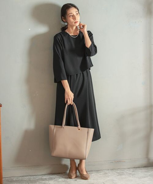 LEPSIM（レプシィム）の「上品サマ見えワンピース（ワンピース/ドレス・レディース・ブラック09/グレージュ51・M/L）」の3枚目の写真