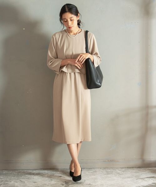 LEPSIM（レプシィム）の「上品サマ見えワンピース（ワンピース/ドレス・レディース・ブラック09/グレージュ51・M/L）」の4枚目の写真