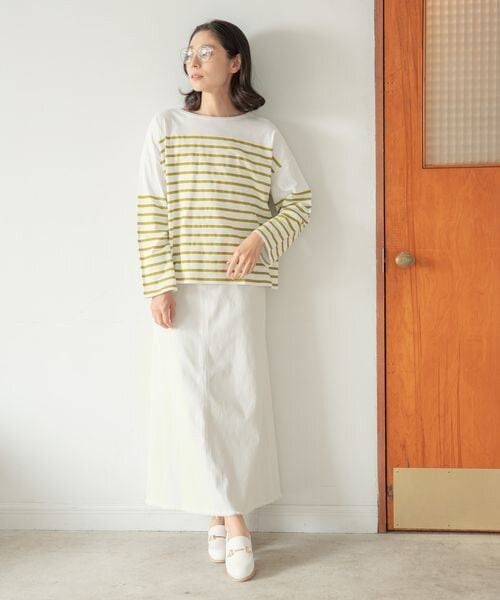 LEPSIM（レプシィム）の「ストレッチロングデニムスカート（スカート・レディース・ホワイト05/グレー15/ブルー85・M/L）」の4枚目の写真