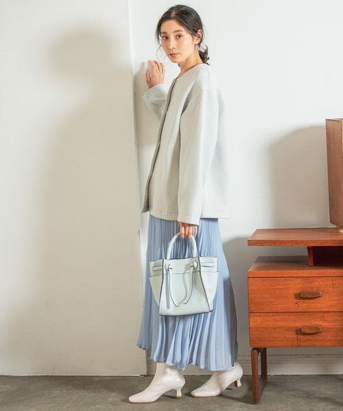 LEPSIM（レプシィム）の「ランダムヘンカプリーツスカート（スカート・レディース・ブラック09/グレージュ13/ブルー82・FREE SIZE）」の10枚目の写真