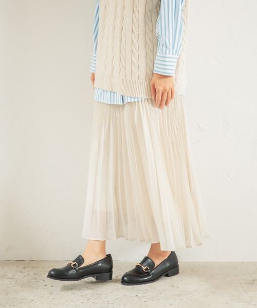 LEPSIM（レプシィム）の「ランダムヘンカプリーツスカート（スカート・レディース・ブラック09/グレージュ13/ブルー82・FREE SIZE）」の2枚目の写真