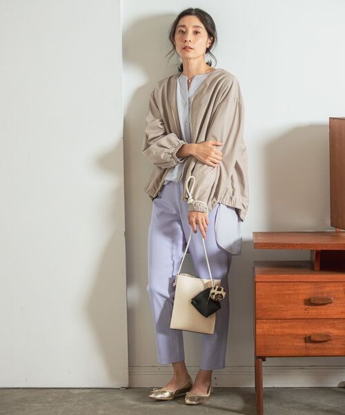 LEPSIM（レプシィム）の「ポーチ付きミニショルダーバッグ（バッグ・レディース・エクリュ08/ブラック09/グレージュ52/ブルー82・ONE SIZE）」の5枚目の写真