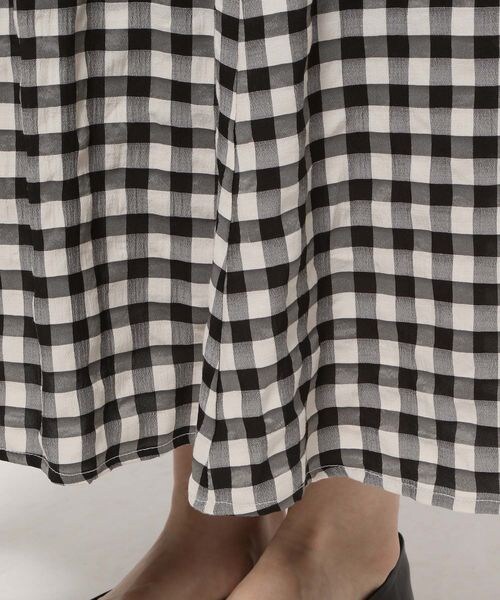 LEPSIM(レプシィム)の「ギンガムマーメイドスカート(スカート・レディース・ブラック09/ライムイエロー62/パープル95・M/L)」の14枚目の写真