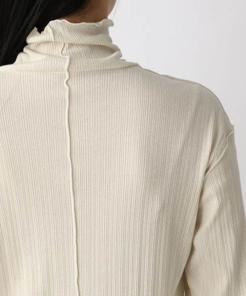 LOWRYS FARM（ローリーズファーム）の「メローテレコタートルＬＳ（トップス・レディース・アイボリー08/イエロー65/グリーン72・F）」の11枚目の写真