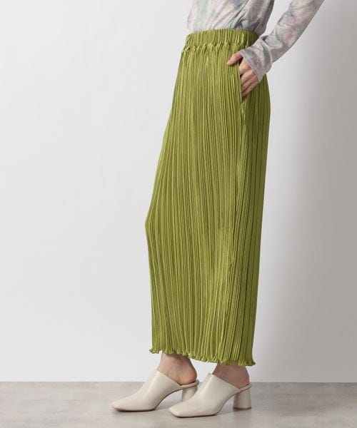 LOWRYS FARM（ローリーズファーム）の「プリーツメロータイトスカート２（スカート・レディース・アイボリー08/ブラック09/グリーン72/パープル92・F/WEB限定ロング丈）」の3枚目の写真