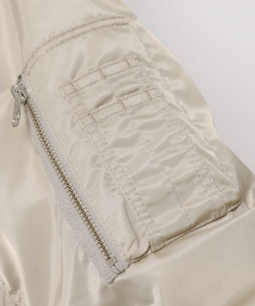 LOWRYS FARM（ローリーズファーム）の「ＢＩＧＭＡ－１（ジャケット/アウター・レディース・アイボリー08/グリーン78・M/L）」の18枚目の写真