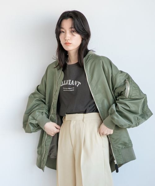 LOWRYS FARM（ローリーズファーム）の「ＢＩＧＭＡ－１（ジャケット/アウター・レディース・アイボリー08/グリーン78・M/L）」の2枚目の写真