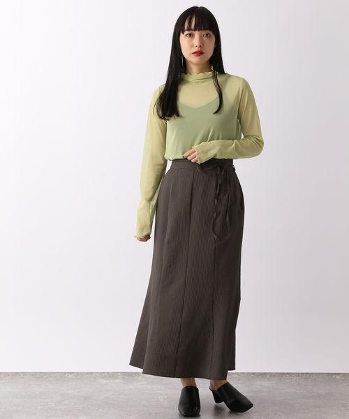 LOWRYS FARM（ローリーズファーム）の「チュールハイネックＬＳ（トップス・レディース・オフ05/ブラック09/グレー柄10/グリーン72・F）」の15枚目の写真