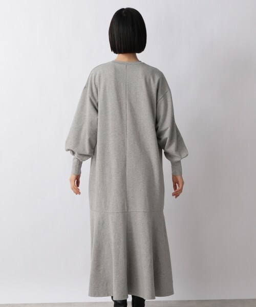 LOWRYS FARM（ローリーズファーム）の「マーメイドフレアワンピース（ワンピース/ドレス・レディース・アイボリー08/ブラック09/グレー18/パープル95・F）」の18枚目の写真