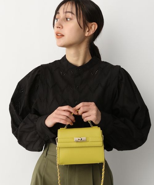 A part by（アパートバイ）の「カナグツキスクエアミニ