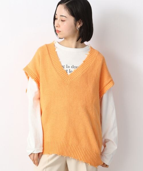 LOWRYS FARM（ローリーズファーム）の「クラッシュベスト（トップス・レディース・アイボリー08/ブラック09/オレンジ45・F）」の3枚目の写真