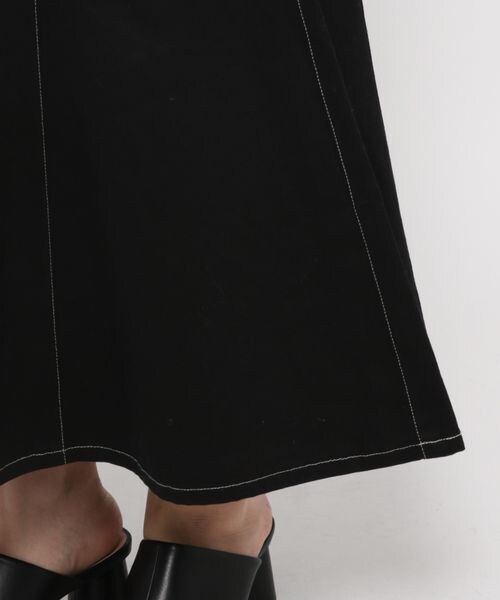 LOWRYS FARM（ローリーズファーム）の「サイズアレンジベルトスカート（スカート・レディース・ブラック09・M/L）」の10枚目の写真