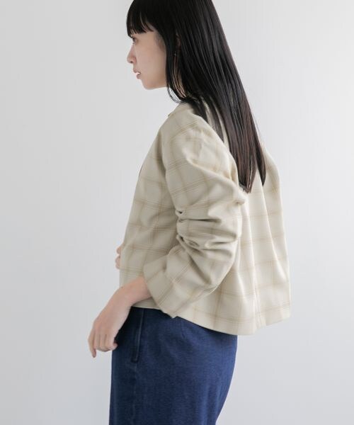 LOWRYS FARM（ローリーズファーム）の「LANATEC機能ショートジャケット（ジャケット/アウター・レディース・アイボリー08/ベージュチェック52/ブラウン55/グリーンチェック78・F）」の9枚目の写真