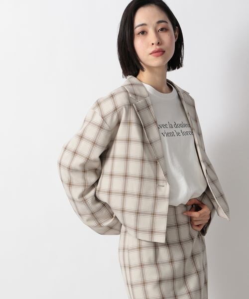 LOWRYS FARM（ローリーズファーム）の「LANATEC機能ショートジャケット（ジャケット/アウター・レディース・アイボリー08/ベージュチェック52/ブラウン55/グリーンチェック78・F）」の2枚目の写真