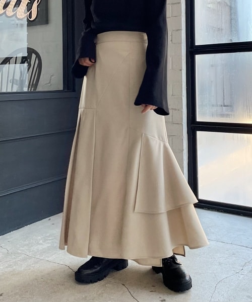 PAGEBOY（ページボーイ）の「アシメティアードスカート（スカート・レディース・ブラック09/杢ベージュ55/杢カーキ78/ナスコン92・F）」の2枚目の写真