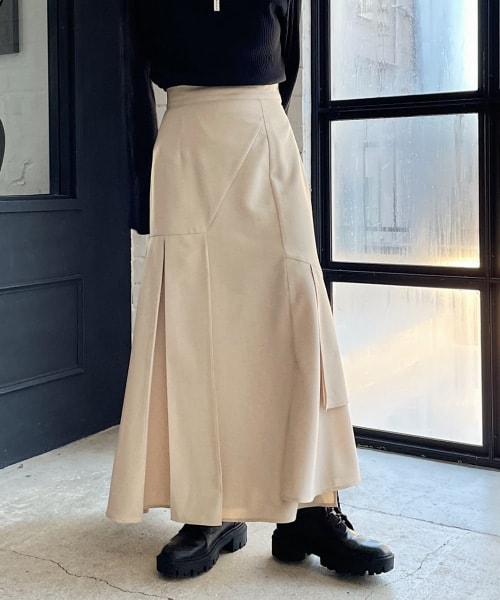 PAGEBOY（ページボーイ）の「アシメティアードスカート（スカート・レディース・ブラック09/杢ベージュ55/杢カーキ78/ナスコン92・F）」の16枚目の写真