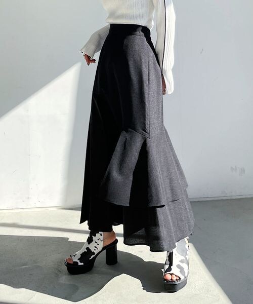 PAGEBOY（ページボーイ）の「アシメティアードスカート（スカート・レディース・ブラック09/杢ベージュ55/杢カーキ78/ナスコン92・F）」の9枚目の写真