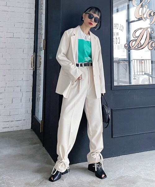 PAGEBOY（ページボーイ）の「リッチツイルセットアップジャケット（ジャケット/アウター・レディース・アイボリー05/ブラック09/杢チャコール18/グリーン76・F）」の5枚目の写真