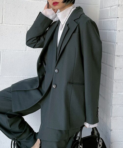 PAGEBOY（ページボーイ）の「リッチツイルセットアップジャケット（ジャケット/アウター・レディース・アイボリー05/ブラック09/杢チャコール18/グリーン76・F）」の11枚目の写真