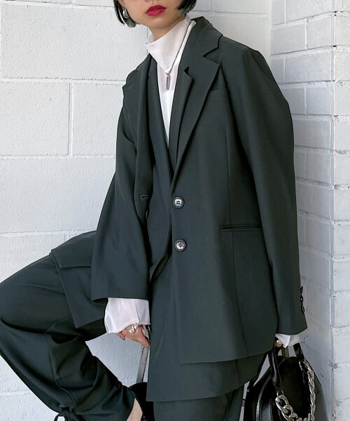 PAGEBOY（ページボーイ）の「リッチツイルセットアップジャケット（ジャケット/アウター・レディース・アイボリー05/ブラック09/杢チャコール18/グリーン76・F）」の3枚目の写真