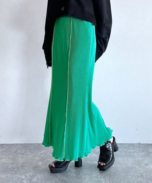 PAGEBOY（ページボーイ）の「アシッドプリーツスカート（スカート・レディース・オフホワイト05/ブラック09/グリーン76・F）」の3枚目の写真