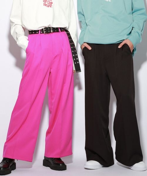 PAGEBOY(ページボーイ)の「スマートタックワイドパンツ(パンツ・レディース・ブラック09/ピンク25/サーモンピンク46/グリーン72/ライトブルー86・M/L)」の7枚目の写真