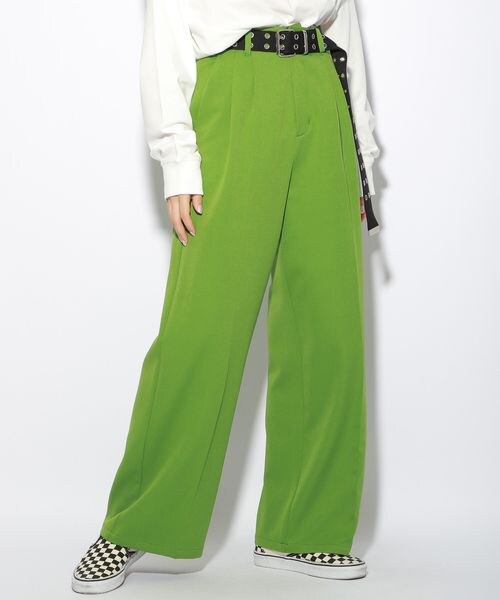 PAGEBOY(ページボーイ)の「スマートタックワイドパンツ(パンツ・レディース・ブラック09/ピンク25/サーモンピンク46/グリーン72/ライトブルー86・M/L)」の4枚目の写真