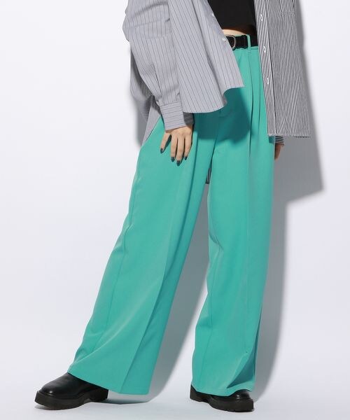 PAGEBOY(ページボーイ)の「スマートタックワイドパンツ(パンツ・レディース・ブラック09/ピンク25/サーモンピンク46/グリーン72/ライトブルー86・M/L)」の5枚目の写真