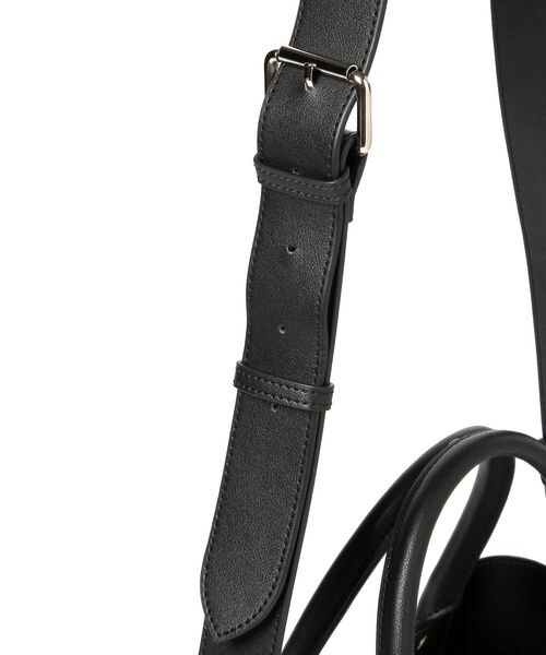 PAGEBOY（ページボーイ）の「モードスタッズトートバッグ（バッグ・レディース・オフホワイト05/ブラック09/シルバー12・FREE）」の19枚目の写真