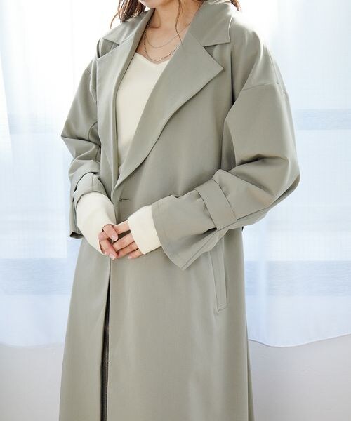 mysty woman(ミスティウーマン)の「ゆるロングトレンチコート(ジャケット/アウター・レディース・ベージュ52/ライトカーキ72・F)」の18枚目の写真