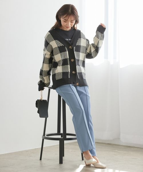 mysty woman(ミスティウーマン)の「カラバリフレアスリットパンツ(パンツ・レディース・アイボリー08/ブラック09/【WEB限定】ピンク25/ローズピンク28/【WEB限定】ベージュ52/アップルグリーン72/【WEB限定】サックスブルー82・S/M/L)」の21枚目の写真