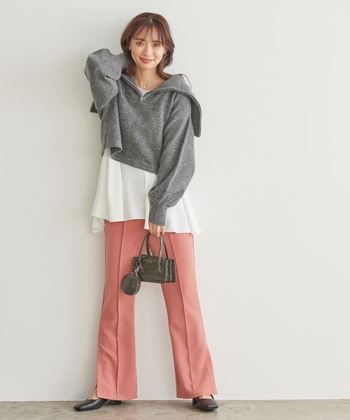 mysty woman(ミスティウーマン)の「カラバリフレアスリットパンツ(パンツ・レディース・アイボリー08/ブラック09/【WEB限定】ピンク25/ローズピンク28/【WEB限定】ベージュ52/アップルグリーン72/【WEB限定】サックスブルー82・S/M/L)」の19枚目の写真