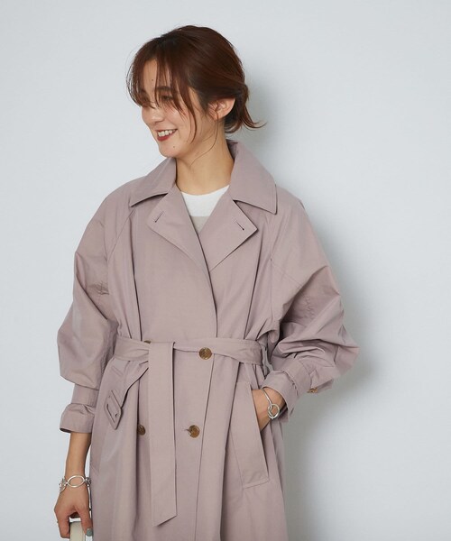 RIVE DROITE（リヴドロワ）の「予約【LIVE紹介・旬度感溢れる】オーバートレンチコート（その他アウター・レディース・ベージュ/サーモンピンク・F）」の2枚目の写真