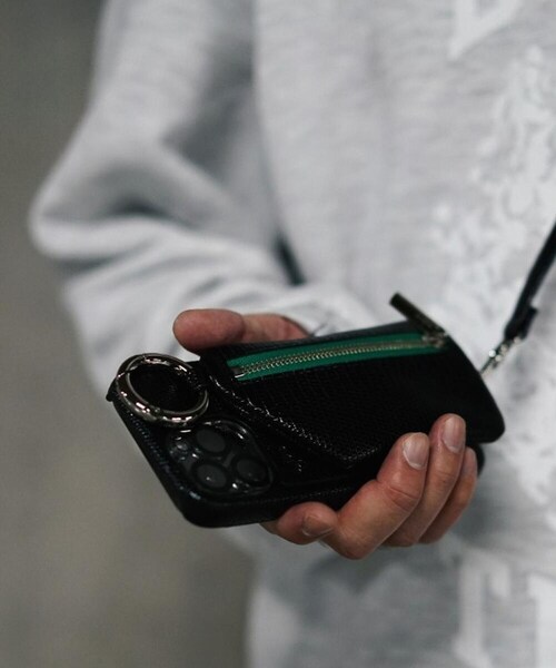 ajew（エジュー）の「【別注】ajew/エジュー/【ひも付き】Lizard iPhone13Pro（アクセサリー・BLACK/SILVER/PINK/BEIGE・00）」の8枚目の写真