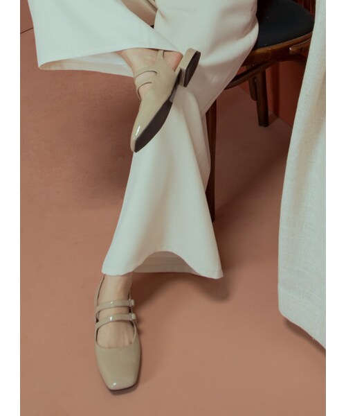 Marjorie（マージョリー）の「春日微醺，方頭雙扣帶真皮瑪珍涼鞋（シューズ・レディース・藍/杏・230/235/240/245/250）」の10枚目の写真