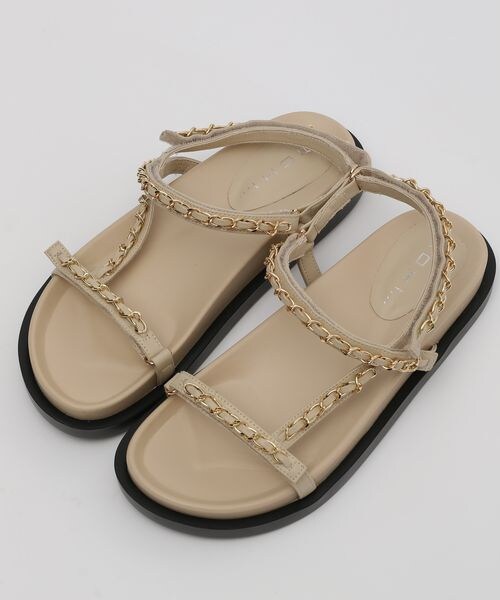 BARNYARDSTORM（バンヤードストーム）の「MOHI/チェーン付きサンダル（シューズ・レディース・ブラック19/(WEB限定)キャメル54/クリーム62・35(22.5cm)/36(23.0cm)/37(23.5cm)/38(24.0cm)/39(24.5cm)）」の6枚目の写真