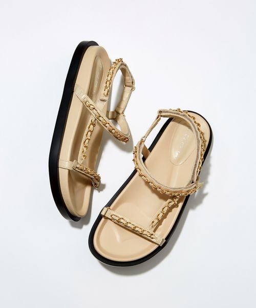 BARNYARDSTORM（バンヤードストーム）の「MOHI/チェーン付きサンダル（シューズ・レディース・ブラック19/(WEB限定)キャメル54/クリーム62・35(22.5cm)/36(23.0cm)/37(23.5cm)/38(24.0cm)/39(24.5cm)）」の3枚目の写真