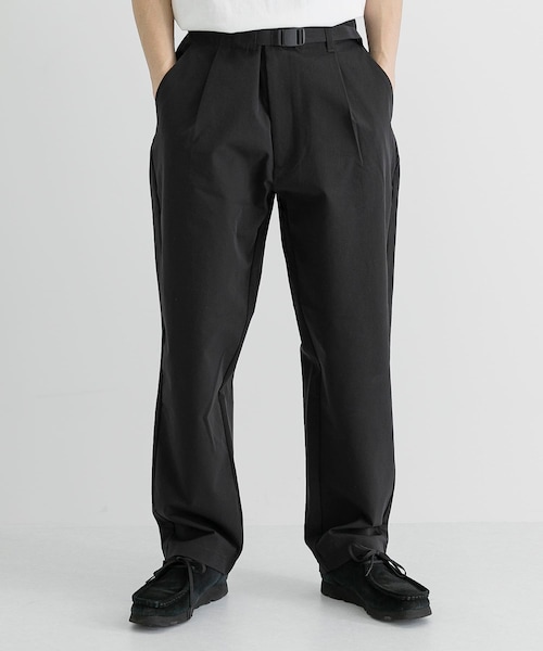 GOLDWIN One Tuck Tapered Stretch