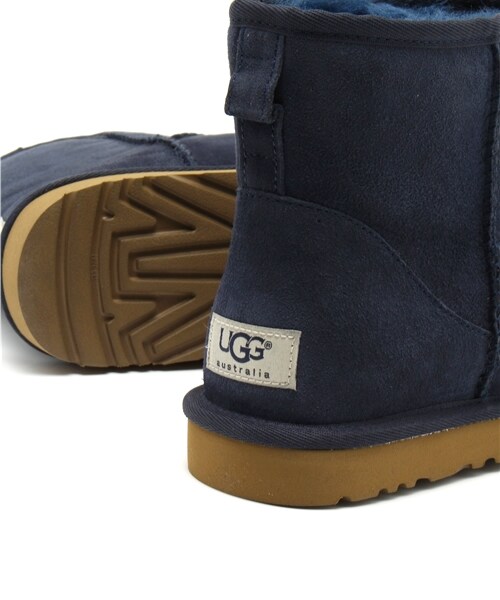 UGG(アグ)の「MEN'S CLASSIC MINI(その他・メンズ・ブラウン系その他/ネイビー・8/9)」の10枚目の写真